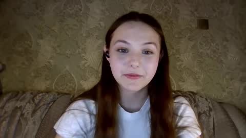 Yuni online show from 02-09-26, 04:55