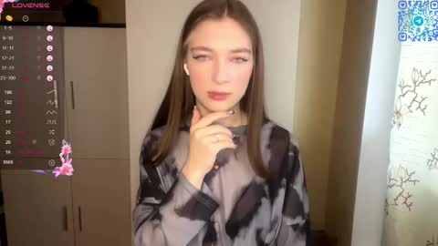 Snapshot of earlenehallett chatting on 02-14-26, 11:07 Kate online show from 02-14-26, 11:07