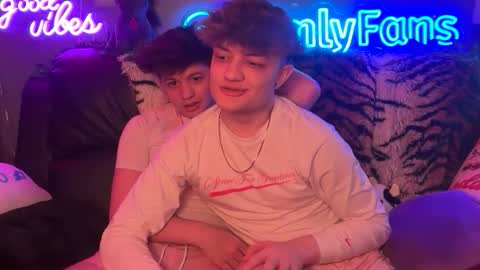 Snapshot of eastinwestin chatting on 02-27-26, 08:14 eastinwestin online show from 02-27-26, 08:14