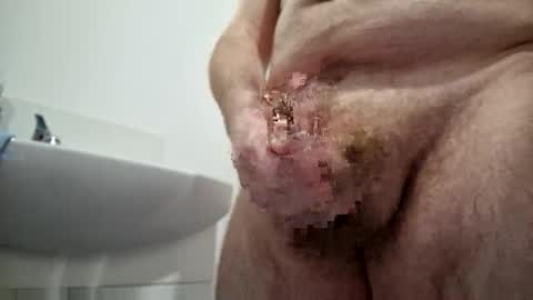 Snapshot of eastlothianwanker chatting on 10-10-25, 08:02 EastScotland online show from 10-10-25, 08:02