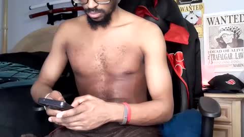 TWITTER   INSTAGRAM    easybreezy20   ONLINE 1230 AM TO 7AM online show from 12-13-24, 07:36