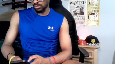 Snapshot of easybreezy20 chatting on 07-25-26, 08:01 TWITTER INSTAGRAM easybreezy20 ONLINE 1230 AM TO 7AM online show from 07-25-26, 08:01