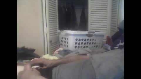 Easye online show from 11-15-25, 02:24