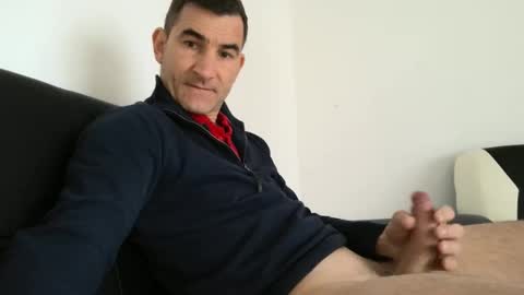 Snapshot of easystyle1 chatting on 03-31-26, 08:26 Andrew online show from 03-31-26, 08:26