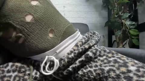 Snapshot of eatthebooty420 chatting on 12-01-25, 06:24 hi.. im baybee more spicyness --- online show from 12-01-25, 06:24