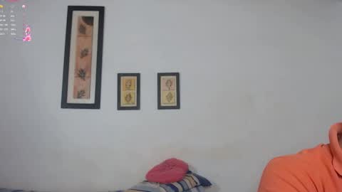 Laraand Drake online show from 01-13-25, 07:43