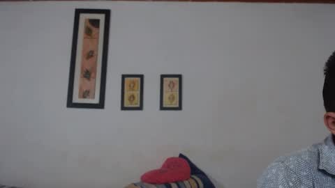 Laraand Drake online show from 01-16-25, 09:48