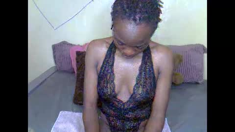 Snapshot of eboniana chatting on 03-05-25, 02:57 eboniana online show from 03-05-25, 02:57
