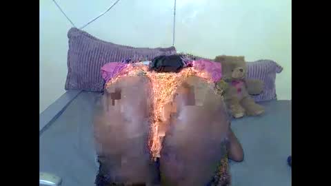 Snapshot of eboniana chatting on 03-12-25, 02:30 eboniana online show from 03-12-25, 02:30