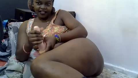 Snapshot of ebonicalprincess chatting on 06-11-26, 05:16 ebonicalprincess online show from 06-11-26, 05:16