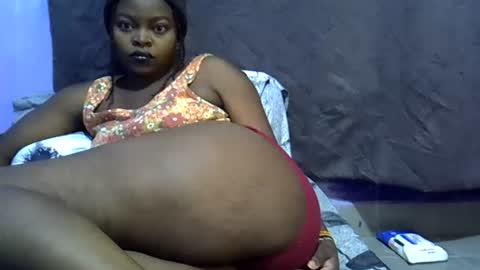 Snapshot of ebonicalprincess chatting on 07-05-26, 05:03 ebonicalprincess online show from 07-05-26, 05:03