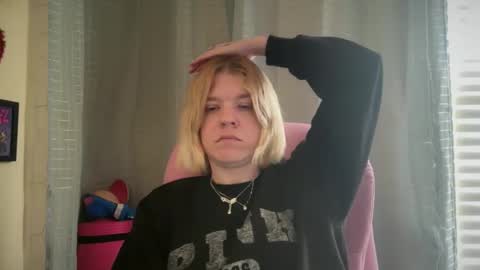 americnbarbie online show from 04-07-26, 02:39