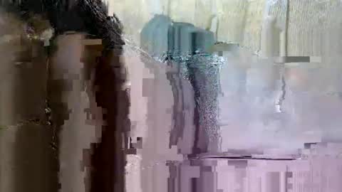 Snapshot of ebony_candy1998 chatting on 05-10-26, 05:34 ebony_candy1998 online show from 05-10-26, 05:34