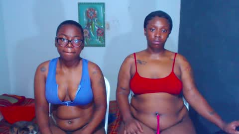 Snapshot of ebony_chayna chatting on 09-10-25, 02:22 chayna smith online show from 09-10-25, 02:22