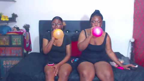 Snapshot of ebony_chayna chatting on 09-13-25, 06:18 chayna smith online show from 09-13-25, 06:18