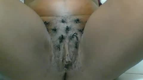 Snapshot of ebony_choco2 chatting on 09-10-25, 06:19 ebony choco2 online show from 09-10-25, 06:19