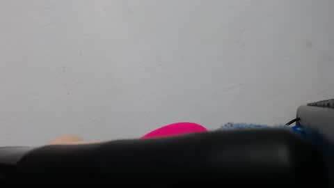 Snapshot of ebony_cristal1 chatting on 04-21-26, 10:54 Cristal Ebony online show from 04-21-26, 10:54