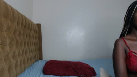 Snapshot of ebony_doll5 chatting on 07-07-26, 08:24 ebony_doll5 online show from 07-07-26, 08:24