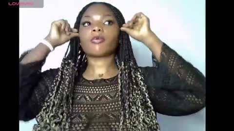 Snapshot of ebony_floral chatting on 08-04-26, 05:15 Princess online show from 08-04-26, 05:15