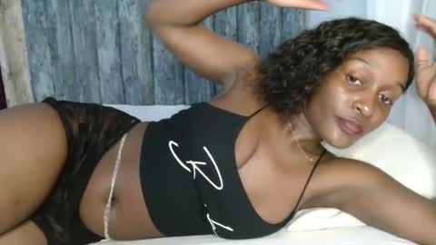 Snapshot of ebony_ghoddes chatting on 02-20-25, 11:10 ebony online show from 02-20-25, 11:10