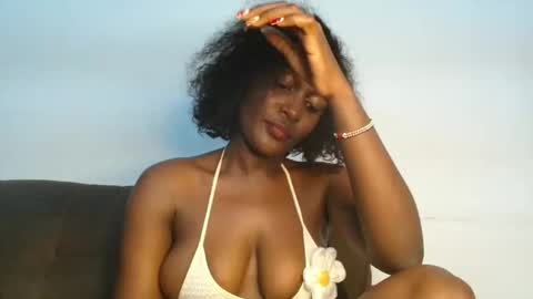 Snapshot of ebony_ghoddes chatting on 09-20-25, 11:17 ebony online show from 09-20-25, 11:17