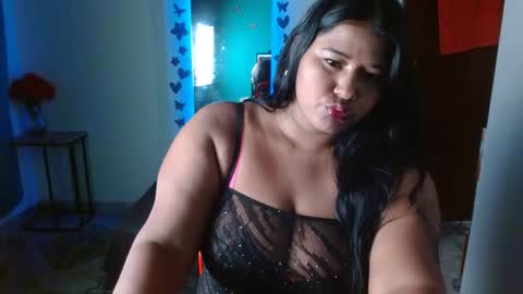ebony_luna1 online show from 12-05-25, 07:21