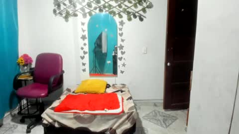 ebony_luna1 online show from 07-06-26, 07:27