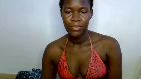Snapshot of ebony_lynne chatting on 06-27-26, 12:22 ebony_lynne online show from 06-27-26, 12:22