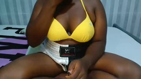 Snapshot of ebony_sabrina chatting on 02-05-25, 06:48 Sabrina online show from 02-05-25, 06:48