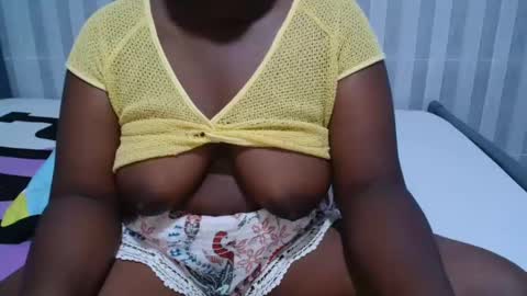 Snapshot of ebony_sabrina chatting on 03-10-25, 11:42 Sabrina online show from 03-10-25, 11:42