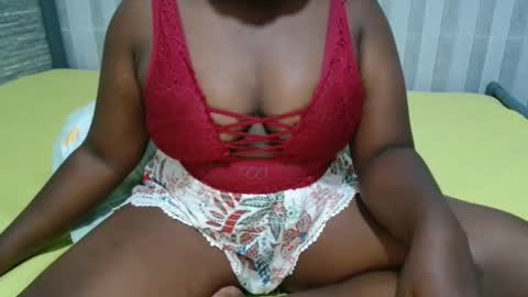 Snapshot of ebony_sabrina chatting on 09-09-25, 07:41 Sabrina online show from 09-09-25, 07:41