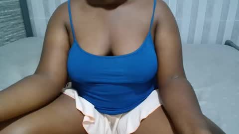 Snapshot of ebony_sabrina chatting on 10-02-25, 07:15 Sabrina online show from 10-02-25, 07:15