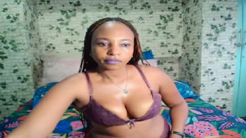 Snapshot of ebony_seduction00 chatting on 06-15-26, 05:53 ebony_seduction00 online show from 06-15-26, 05:53