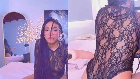 Snapshot of ebony_skyee chatting on 04-05-26, 01:30 SKYE online show from 04-05-26, 01:30