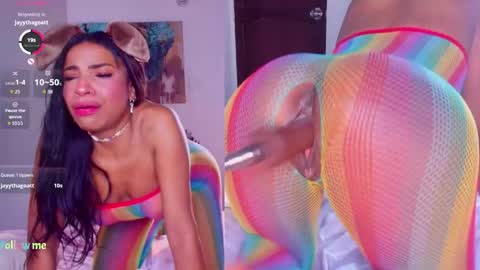 Snapshot of ebony_skyee chatting on 04-14-26, 02:12 SKYE online show from 04-14-26, 02:12