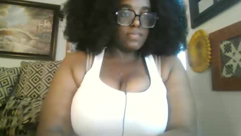 Snapshot of ebonybigtitqueen0 chatting on 05-20-26, 10:16 ebonybigtitqueen0 online show from 05-20-26, 10:16