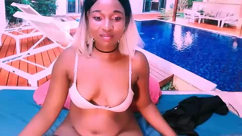 Tamia online show from 02-17-25, 12:27