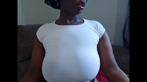 Ebony Melanie online show from 10-23-25, 11:31