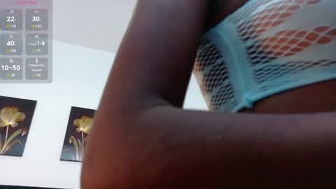 Snapshot of ebonycoworker chatting on 06-10-26, 05:12 ebonycoworker online show from 06-10-26, 05:12