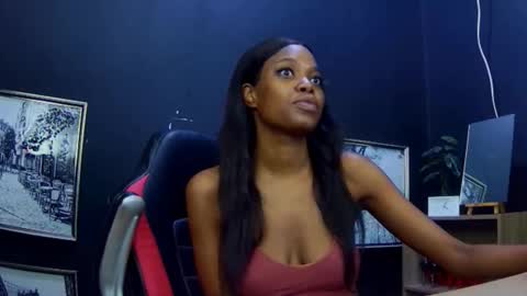 Snapshot of ebonydivaxx chatting on 09-17-25, 07:21 kimberley online show from 09-17-25, 07:21