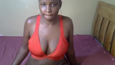 Snapshot of ebonyfatale chatting on 07-24-26, 12:19 ebonyfatale online show from 07-24-26, 12:19