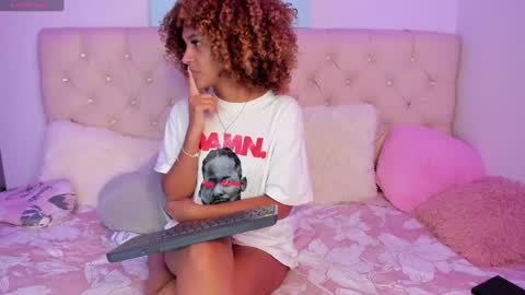 Queen Ebony online show from 02-07-25, 11:24