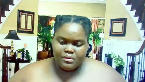 Snapshot of ebonyhotbuns4u2luv chatting on 02-09-25, 06:43 ebonyhotbuns4u2luv online show from 02-09-25, 06:43