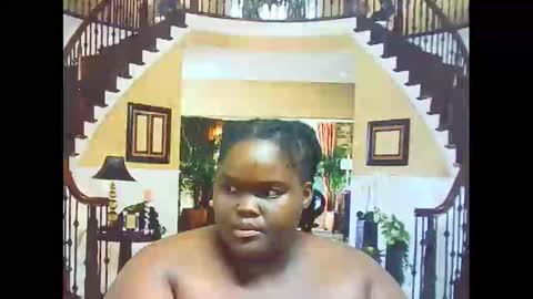Snapshot of ebonyhotbuns4u2luv chatting on 02-10-25, 09:47 ebonyhotbuns4u2luv online show from 02-10-25, 09:47