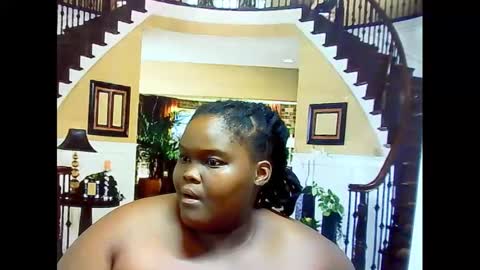 Snapshot of ebonyhotbuns4u2luv chatting on 02-11-25, 10:04 ebonyhotbuns4u2luv online show from 02-11-25, 10:04