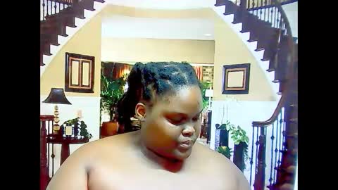 Snapshot of ebonyhotbuns4u2luv chatting on 02-18-25, 09:53 ebonyhotbuns4u2luv online show from 02-18-25, 09:53