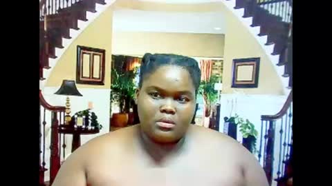 Snapshot of ebonyhotbuns4u2luv chatting on 02-19-25, 06:54 ebonyhotbuns4u2luv online show from 02-19-25, 06:54