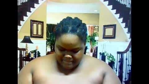 Snapshot of ebonyhotbuns4u2luv chatting on 03-03-25, 05:20 ebonyhotbuns4u2luv online show from 03-03-25, 05:20