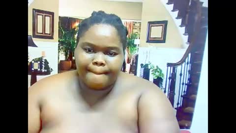 Snapshot of ebonyhotbuns4u2luv chatting on 03-05-25, 08:43 ebonyhotbuns4u2luv online show from 03-05-25, 08:43