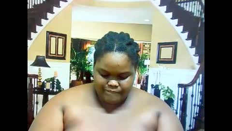 Snapshot of ebonyhotbuns4u2luv chatting on 03-07-25, 11:27 ebonyhotbuns4u2luv online show from 03-07-25, 11:27